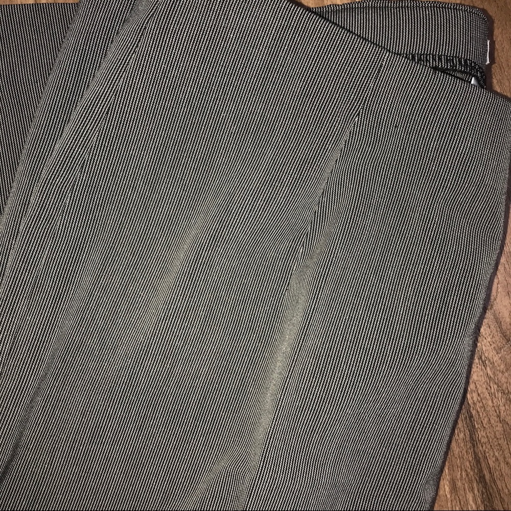 SOLD Vintage pinstripe dress pants - Picture 4 of 7